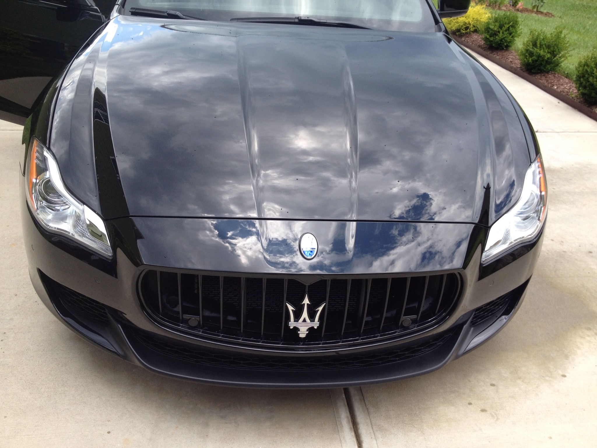 Photos of finished 2016 Maserati Quattroporte