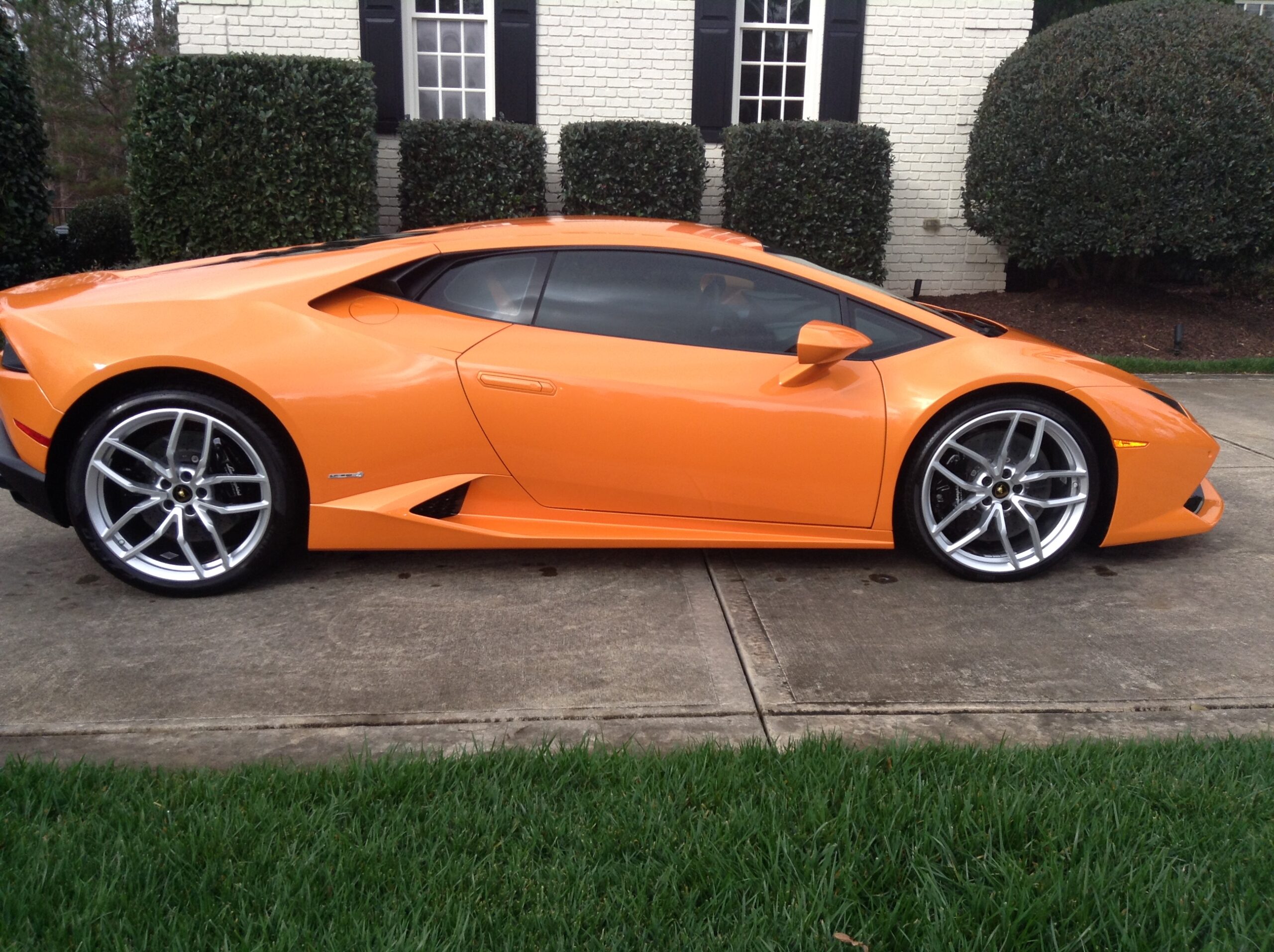 Premier Wash & Quick Restoration 2015 Lamborghini Hurricane