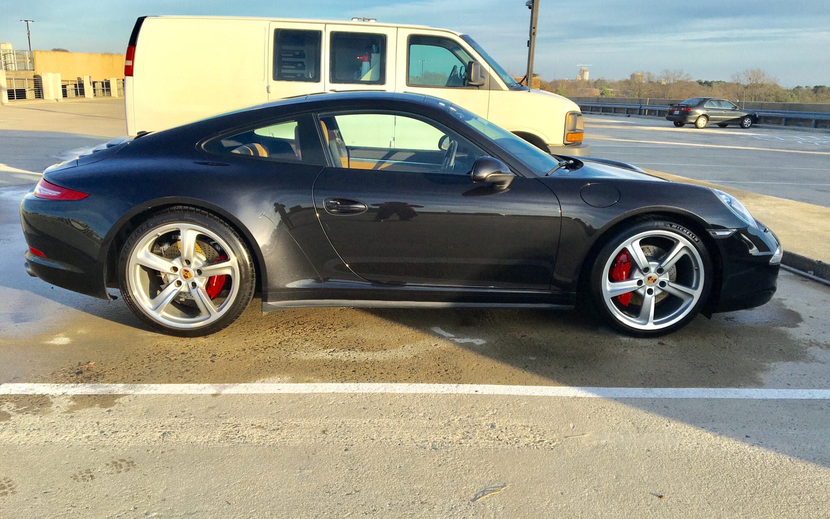 Photos of finished 2014 Porsche 911