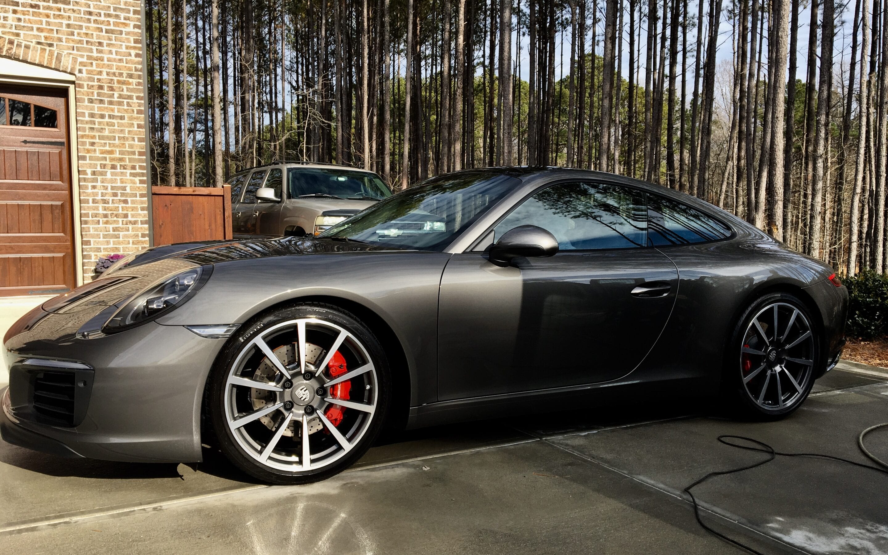 The Beautiful Wash of 2016 Porsche 911