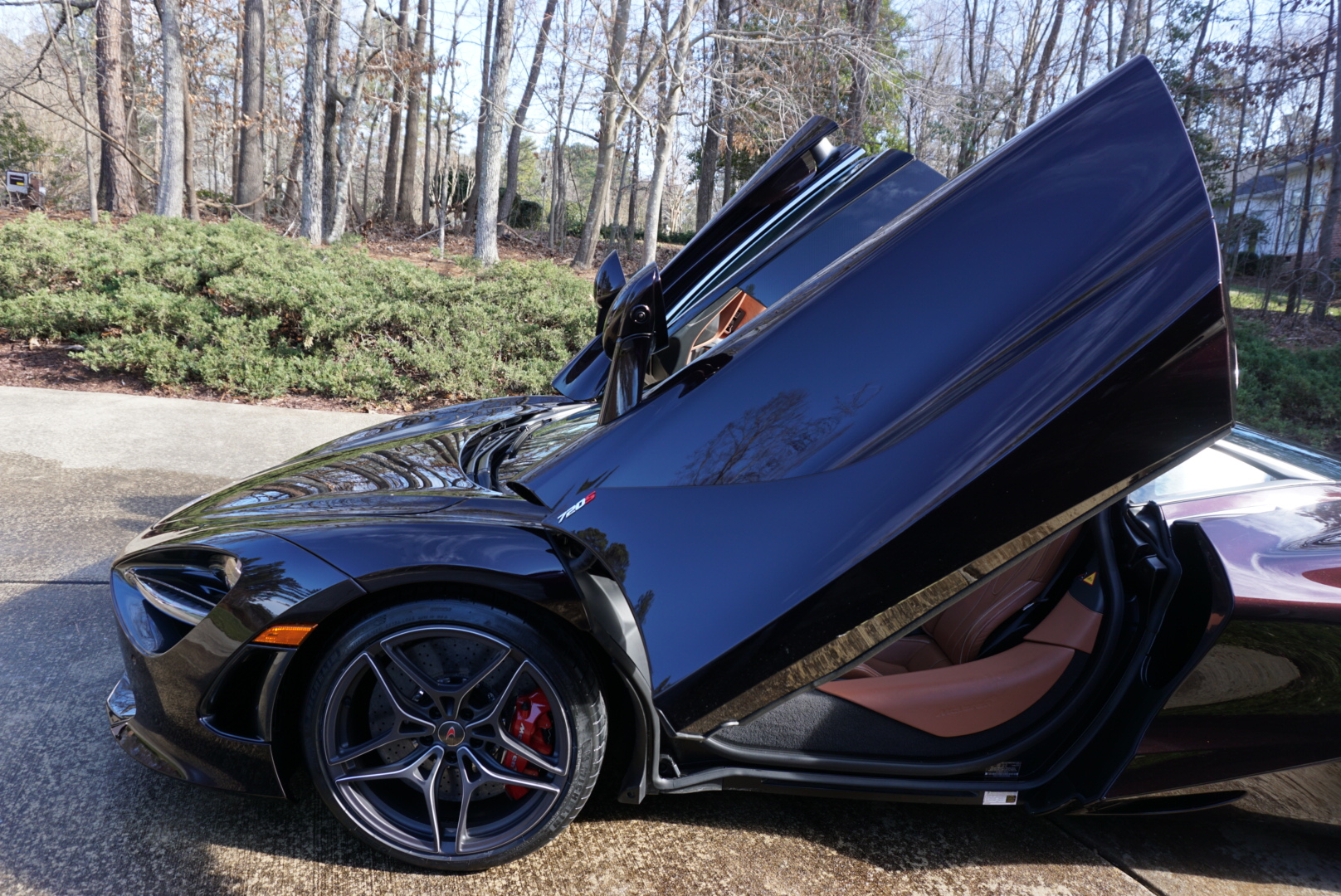 2019 McLaren 720S by August Precision