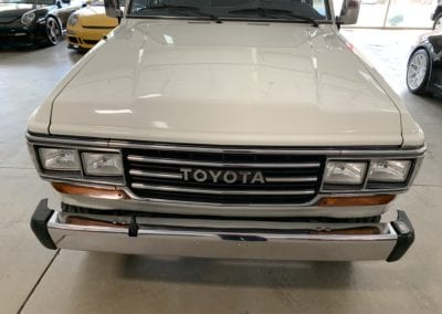 Photos of a Full Detail of a 1988 Toyota Land Cruiser