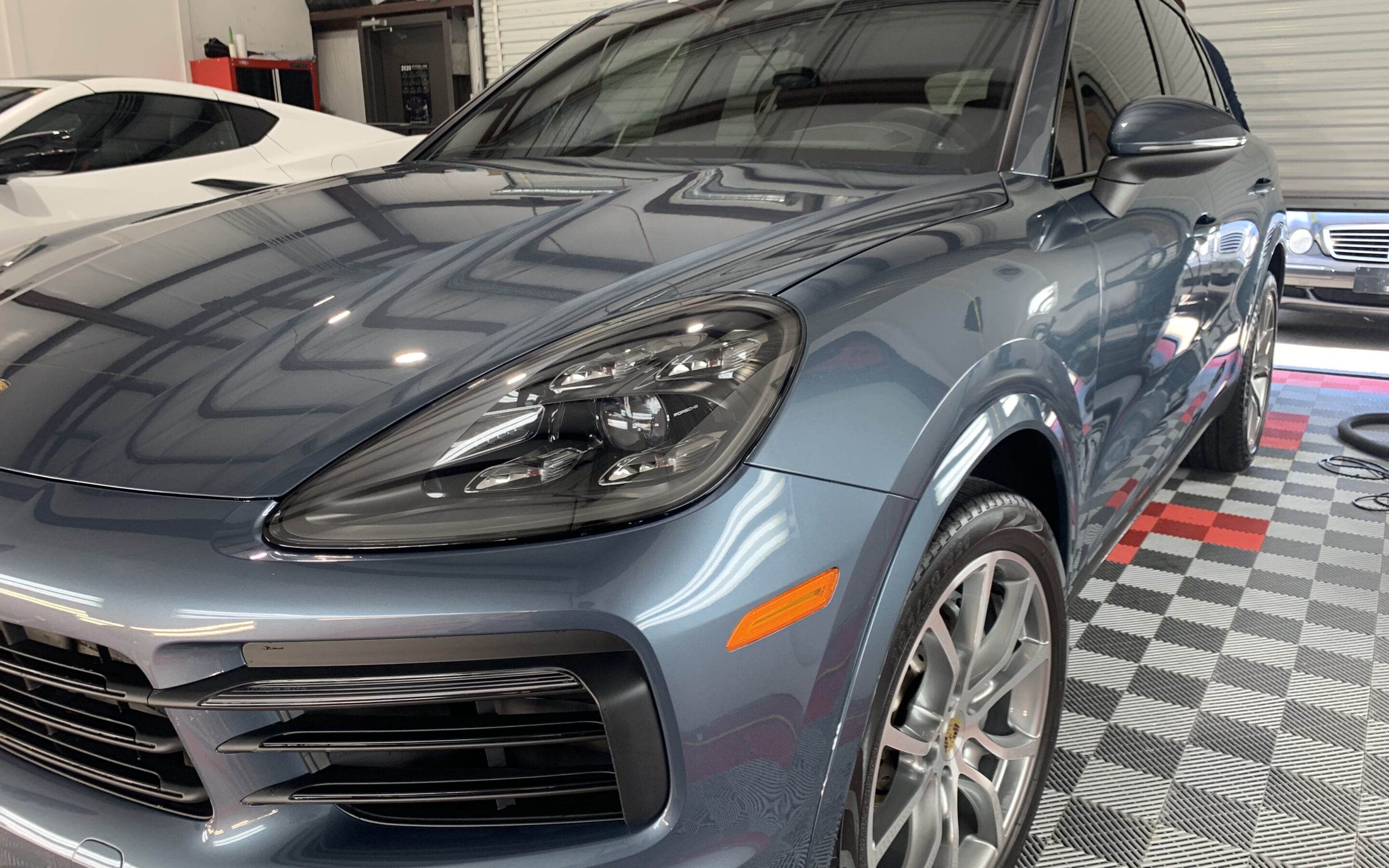 Premier Wash of a 2020 Porsche Cayenne