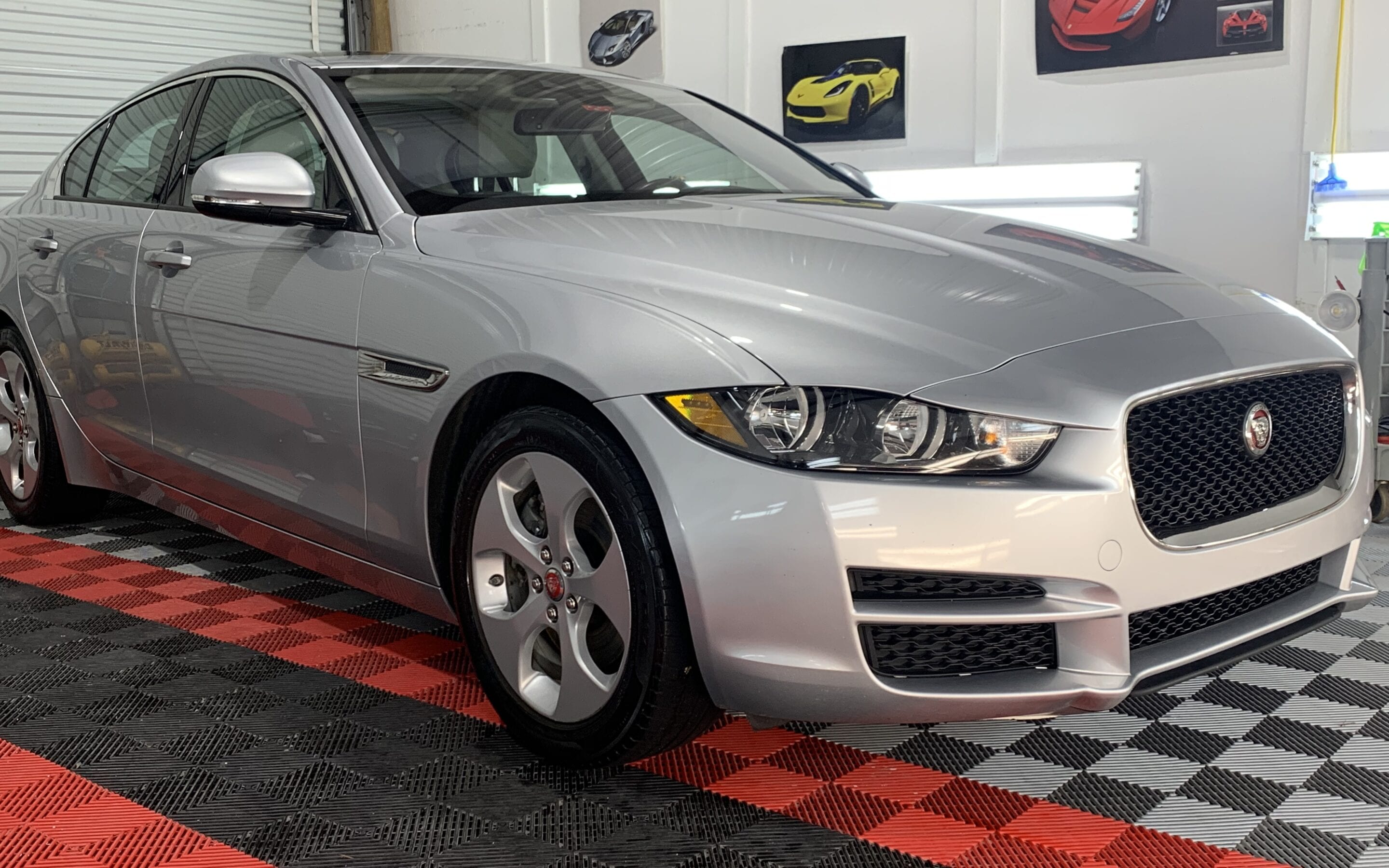 Full Detail of a 2018 Jaguar XE