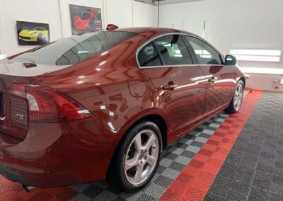 Photo of a Full Detail of a 2018 Volvo S60