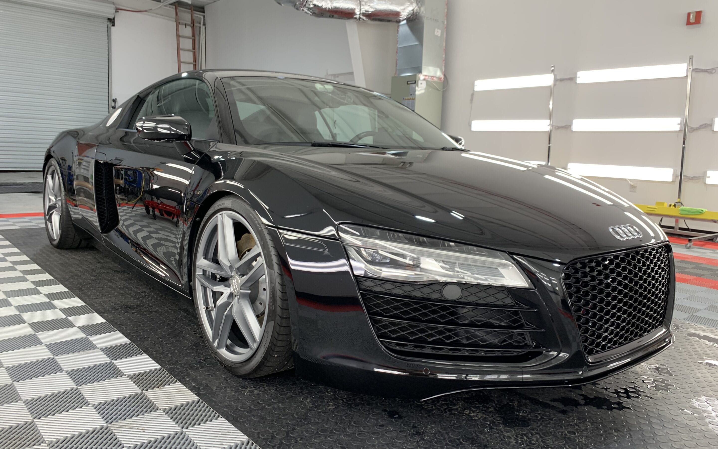 Photo of a Ceramic Coating of a 2015 Audi R8