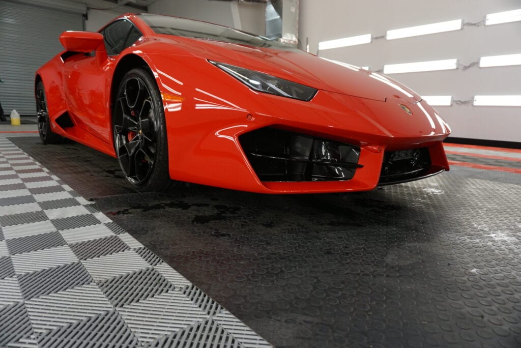 Photo of a Full Detail of a 2019 Lamborghini Hurac·n