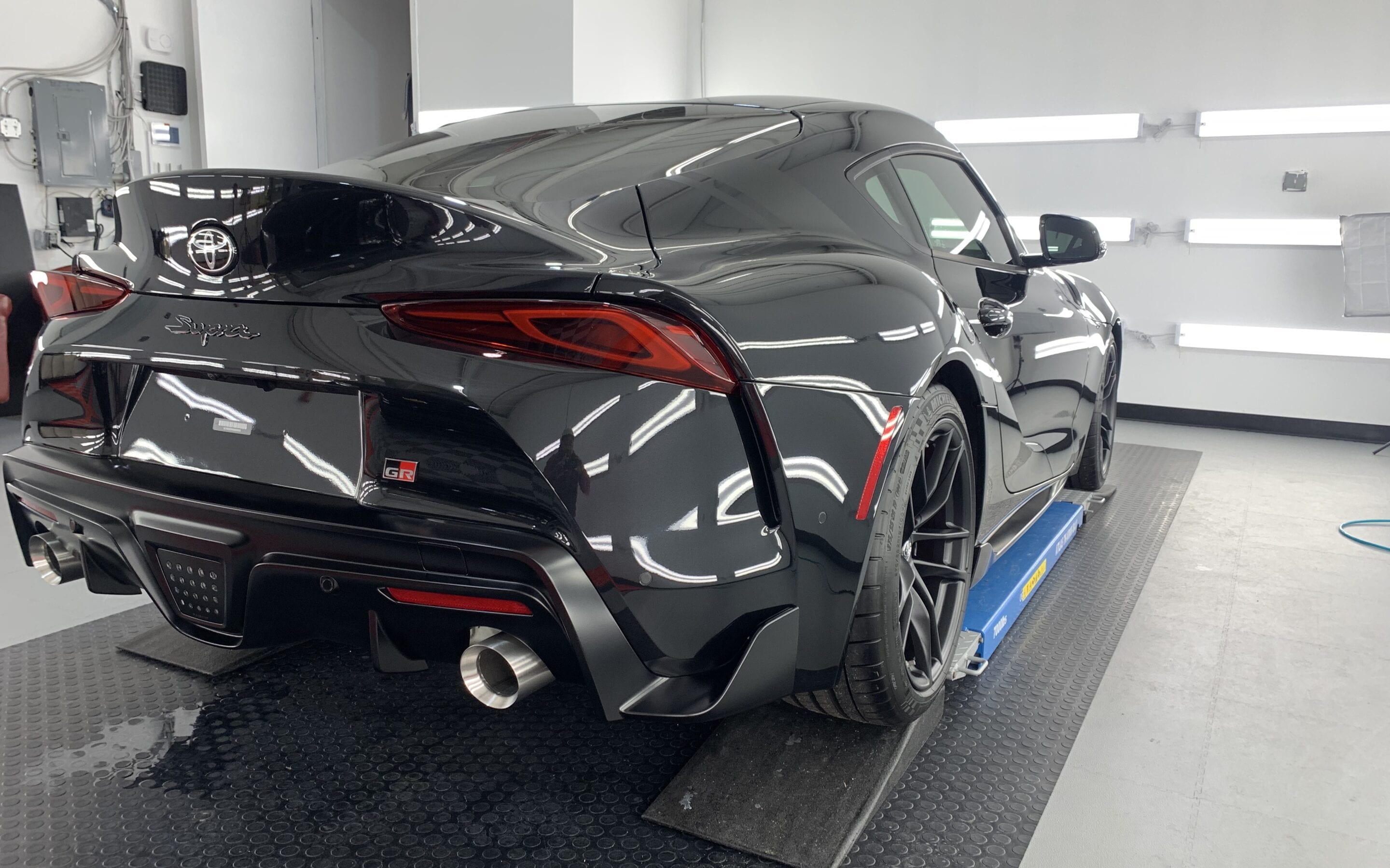 Simple Wash of a 2020 Toyota Supra