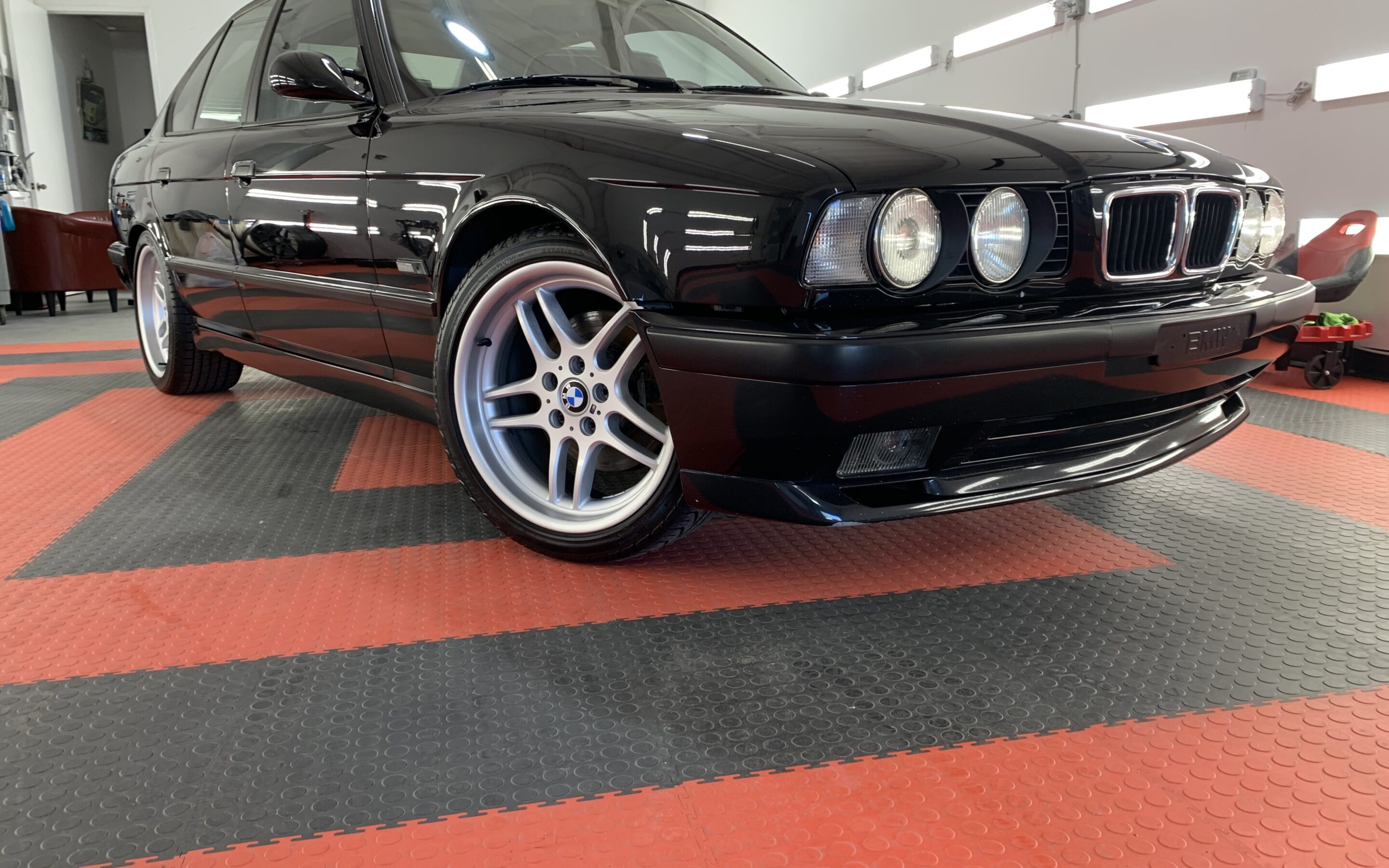 Ceramic Coating of a 1995 BMW 5-Series