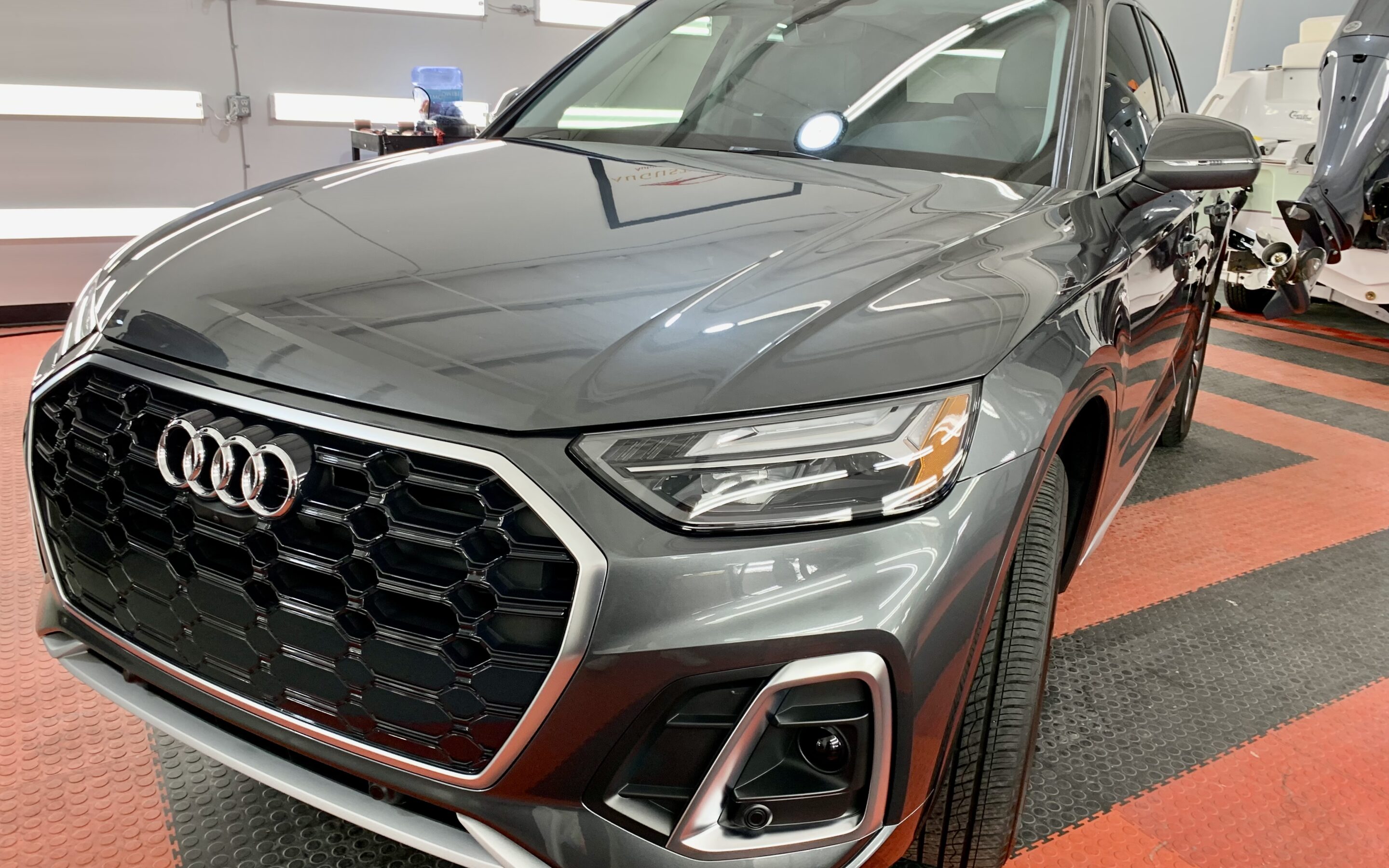 Ceramic Coating of a 2019 Audi Q5