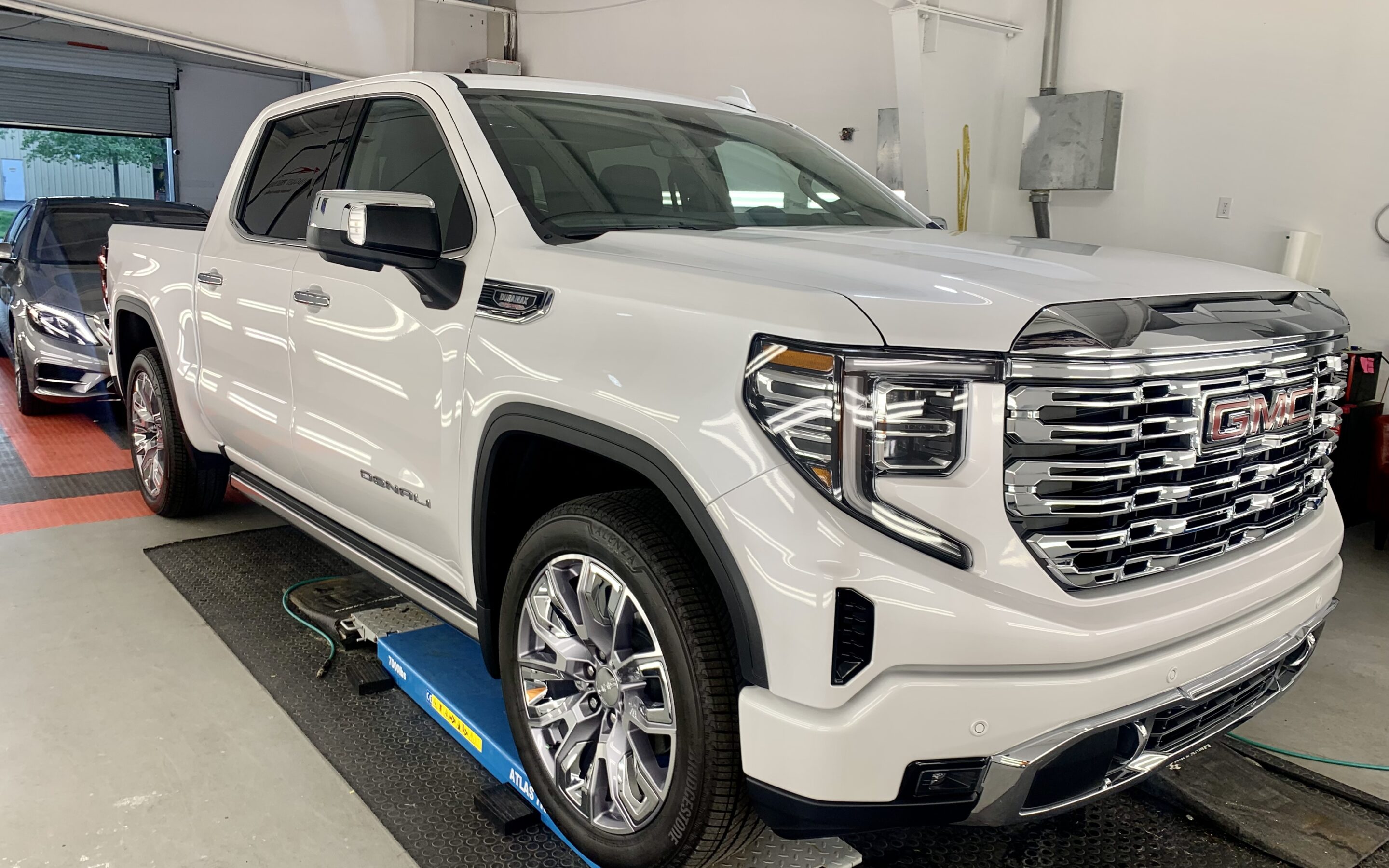 New Car Preparation of a 2022 GMC Yukon