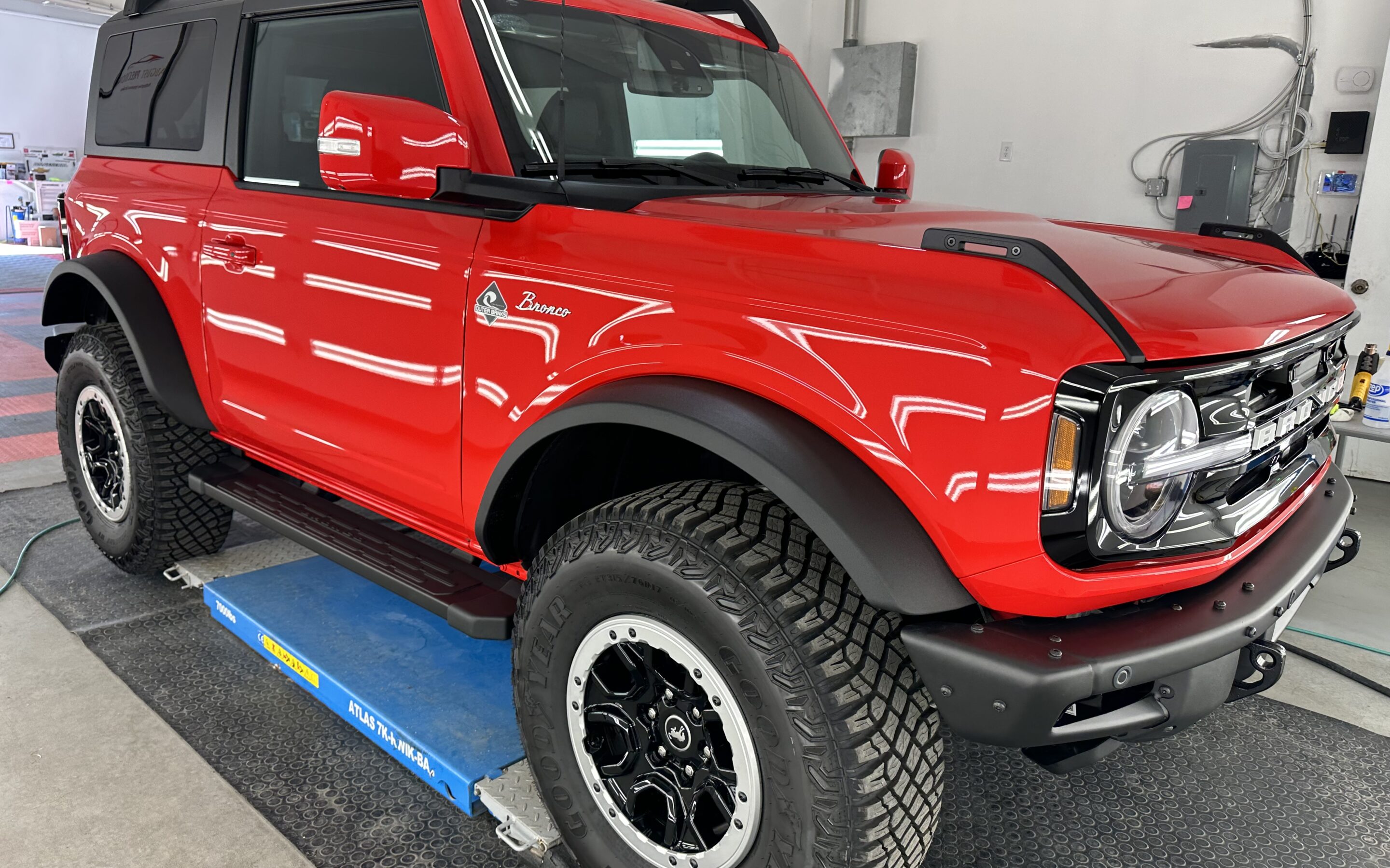 Ceramic Coating of a 2023 Ford Bronco