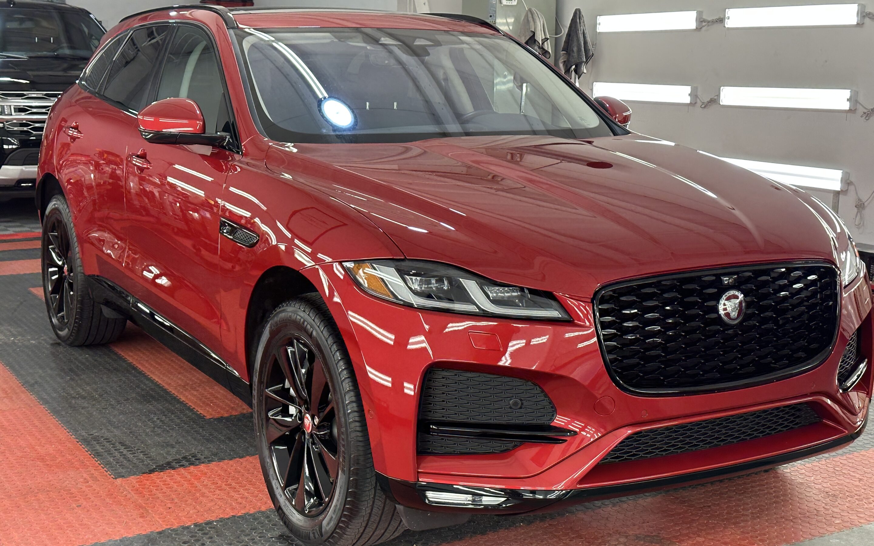 Ceramic Coating of a 2017 Jaguar F-PACE