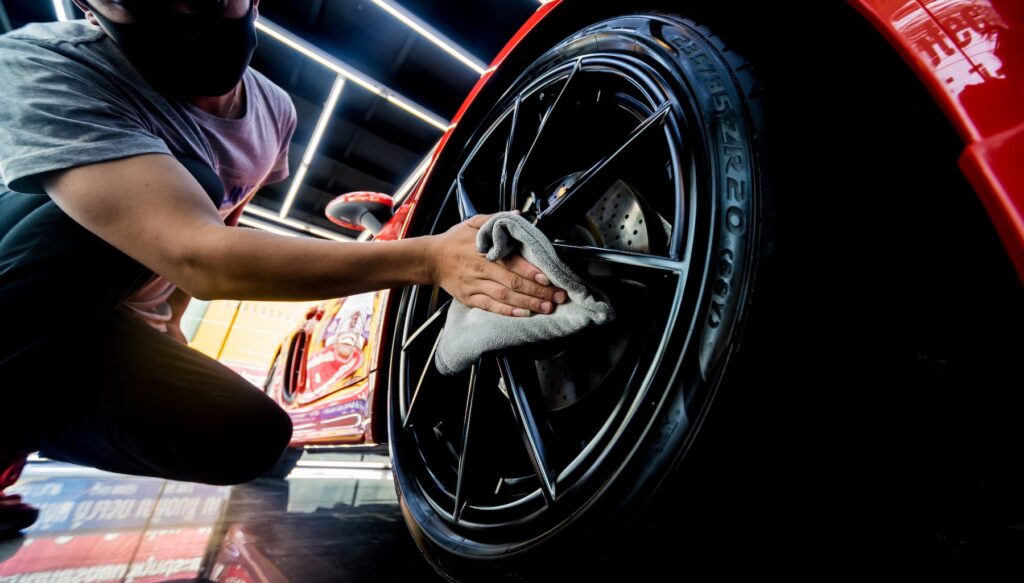 3 Benefits of Using Ceramic Coating for Your Car's Wheels & Rims