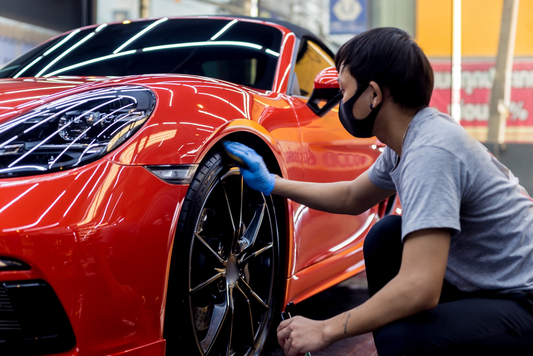 Trend-spotting in Auto Detailing: The Rising Popularity of Ceramic Coatings