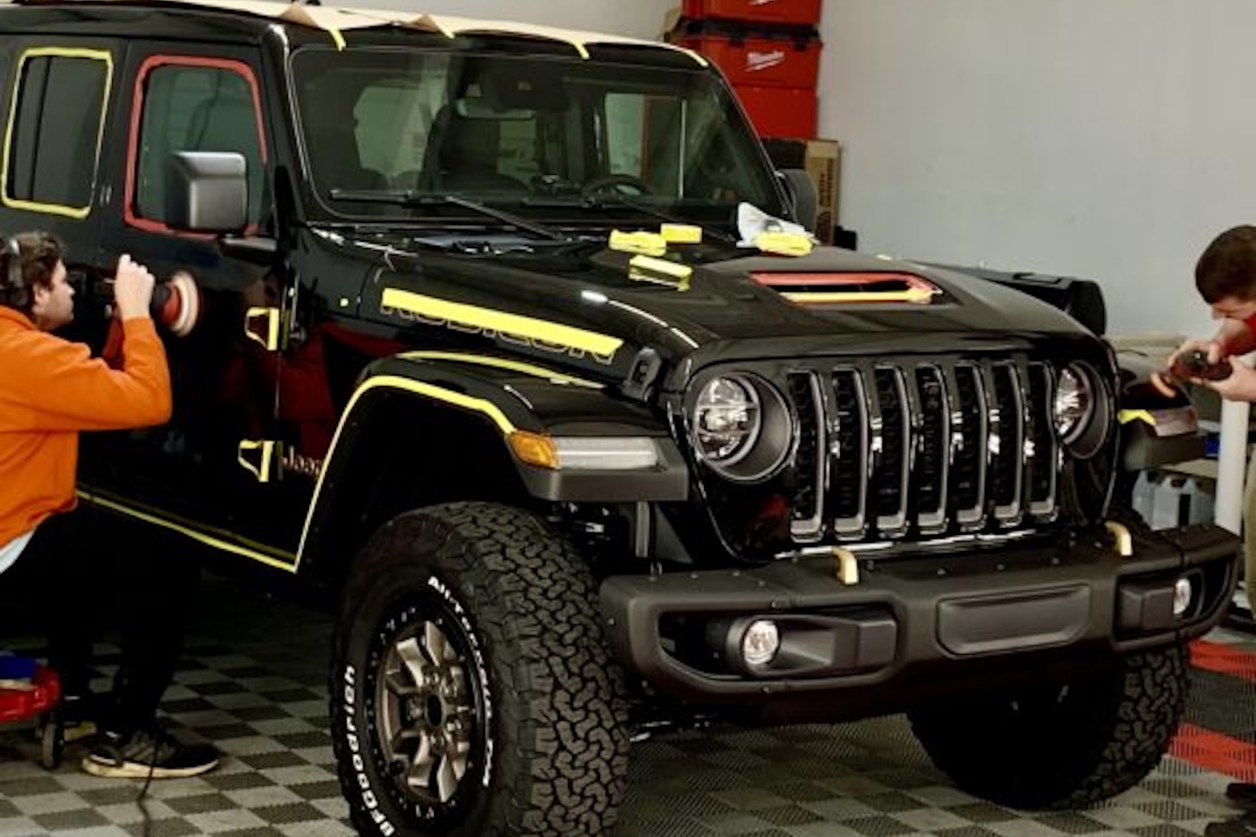 Jeep Wrangler Shines After Pro Paint Correction
