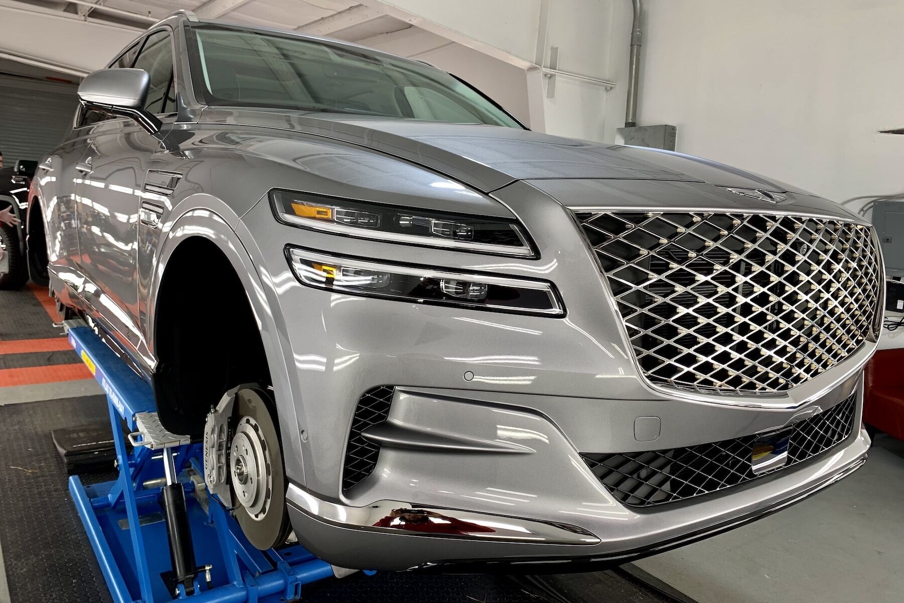 Genesis GV80 Paint Protection: Preserve Luxury