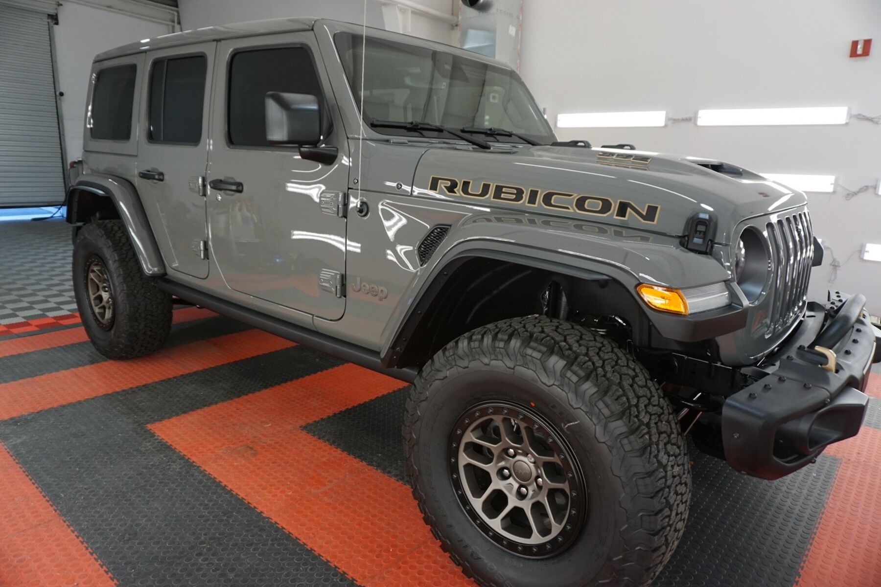 Jeep Wrangler Rubicon PPF: Ultimate Paint Protection